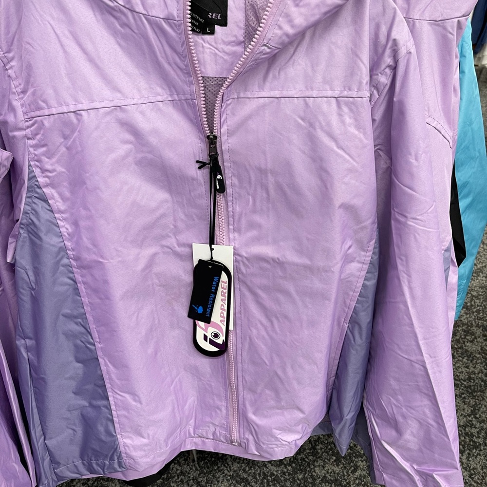 Water Resistant Jackets All sizes & colors)